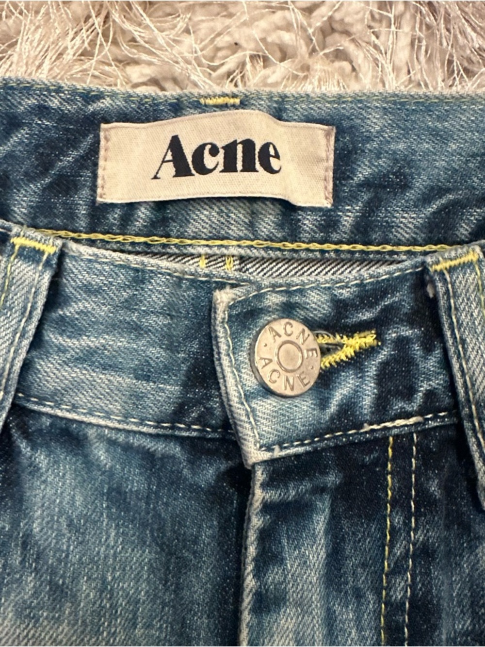 ACNE Acid-wash y2k jeans in new condition